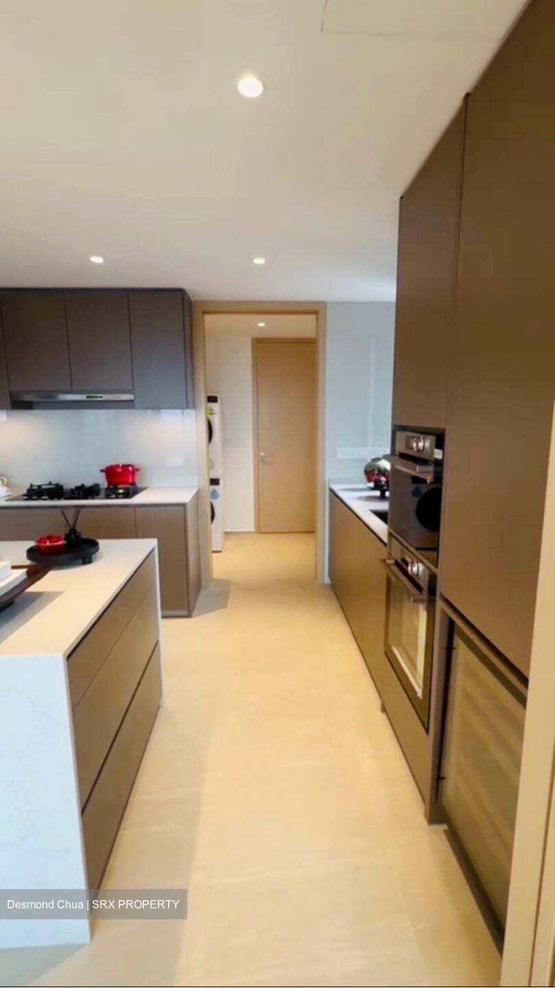 Pinetree Hill (D21), Condominium #615393041